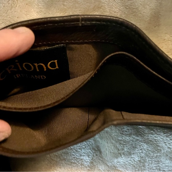 Triona Wallet Leather Made in Ireland Donegal Tweed Never Used New with Tag - Picture 9 of 10